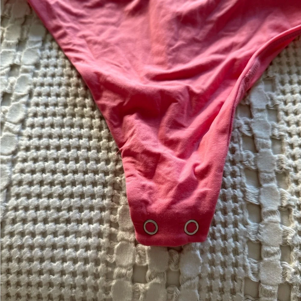 NEW Auden Pink Sleeveless Bodysuit Size‎ M